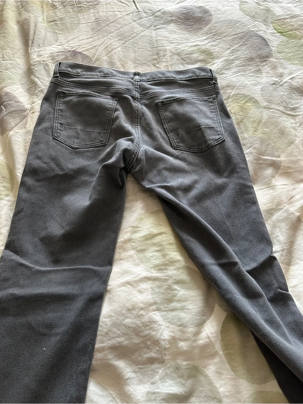 Banana Republic Slim Traveler jeans, 32x32